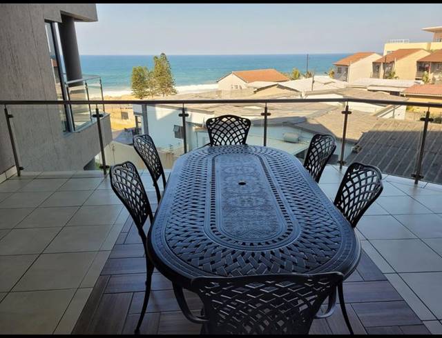 3 BEDROOM APARTMENT FOR SALE IN MARGATE BEACH